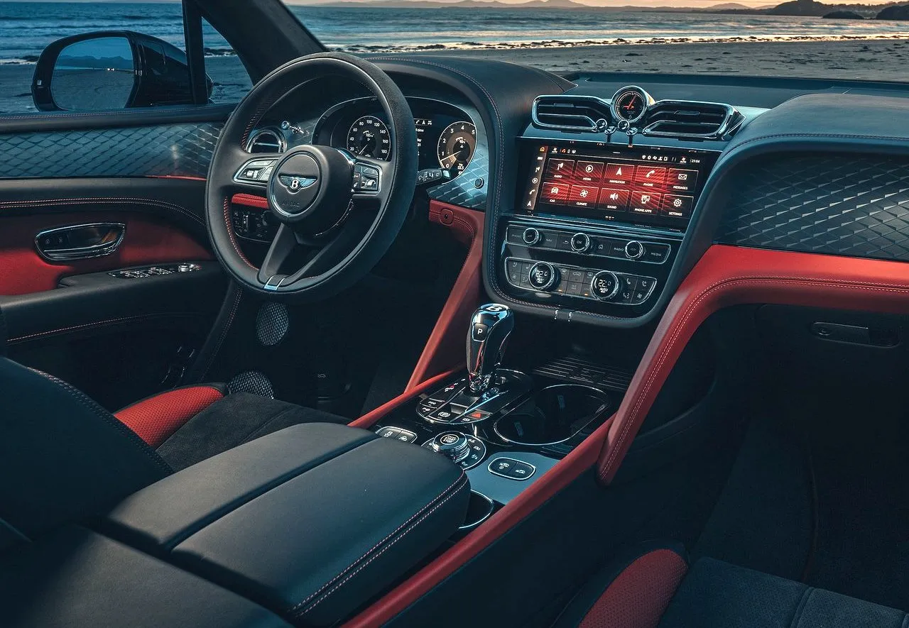 Bentley Bentayga interior