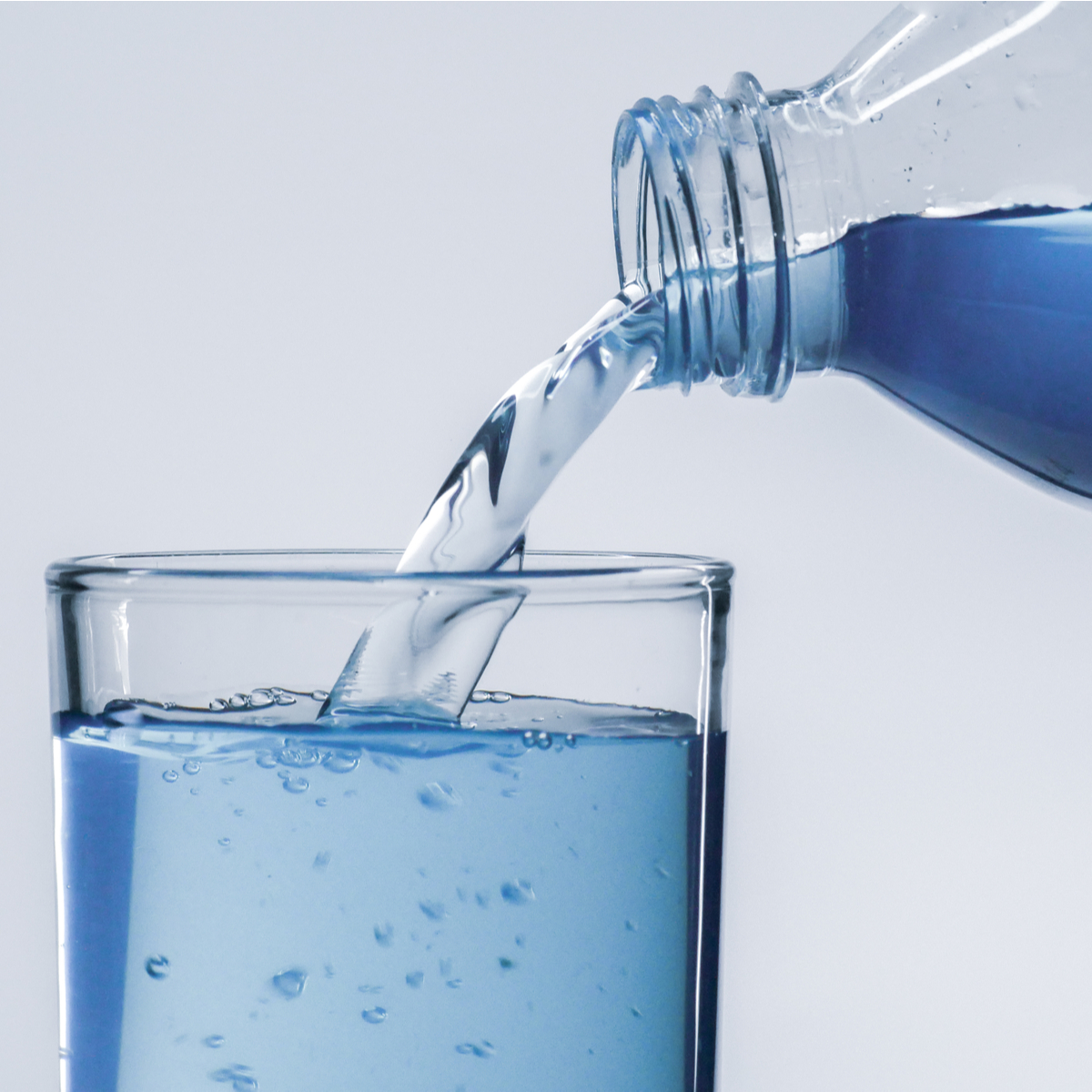 Hydration and Acne: Does Drinking Water Actually Help?