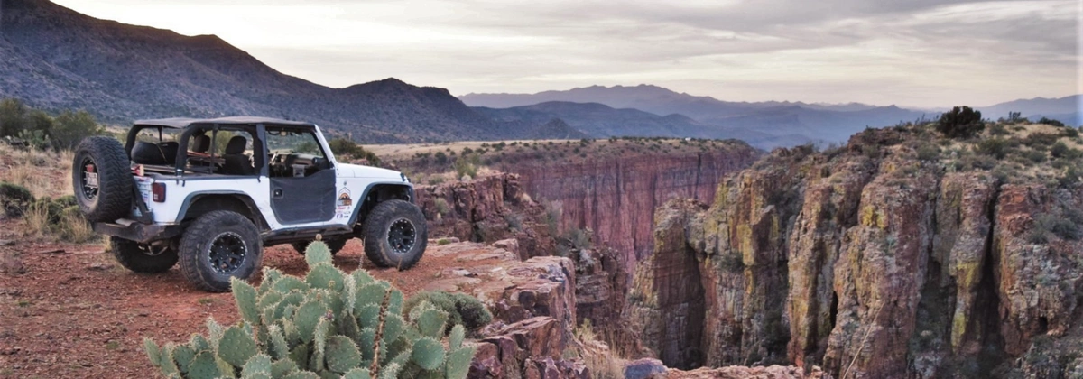 Jeep Wrangler at the top of Parker Point Trail in Globe