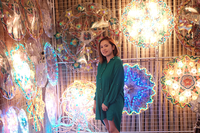 photo of me in the house of the owner of Rolren Lanterns