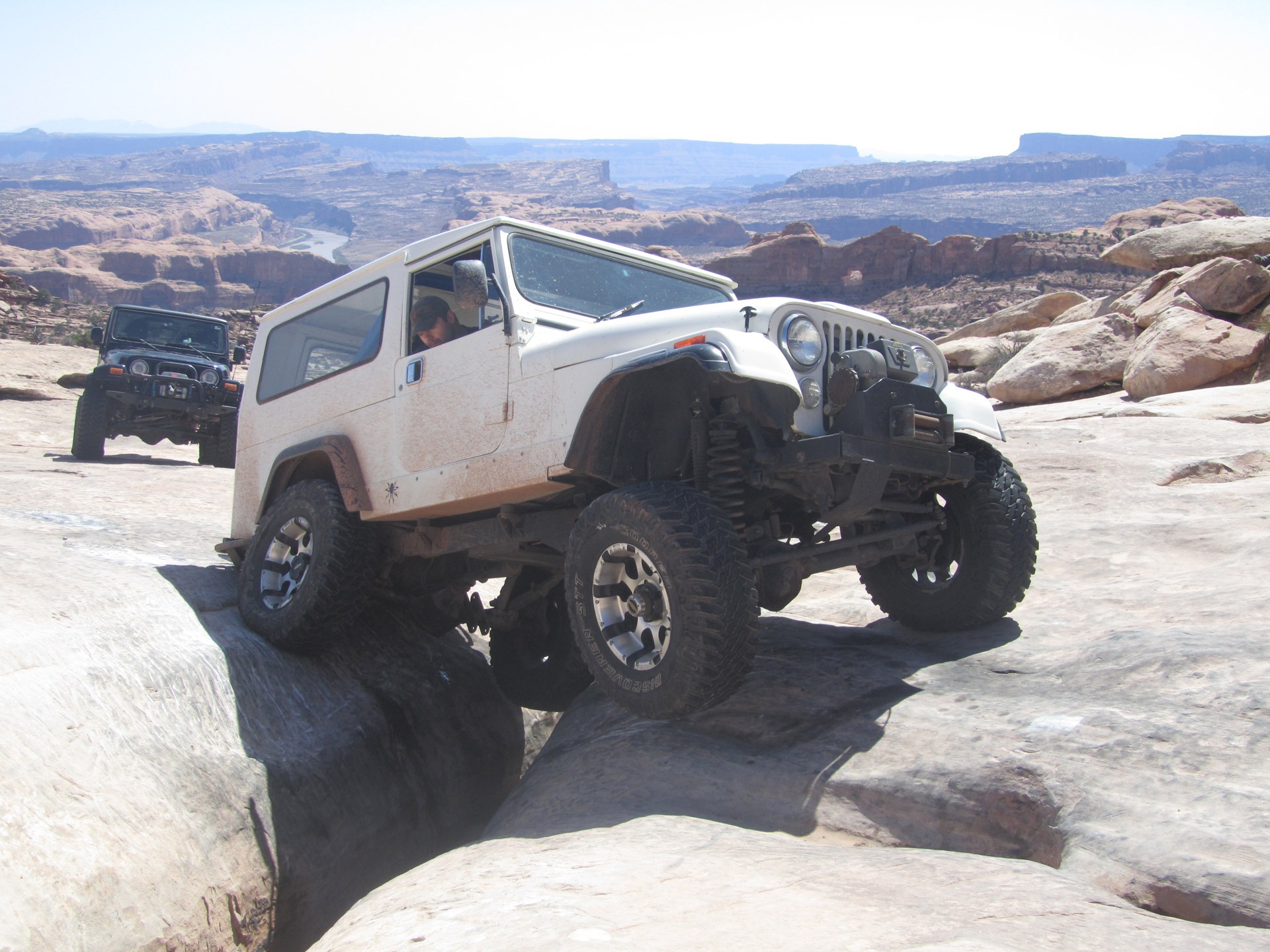 jeep traversing extreme offroading.jpeg