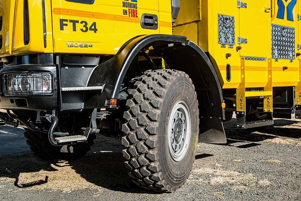 DIYer’s Guide: How to Replace a Flat Tire on Trucks