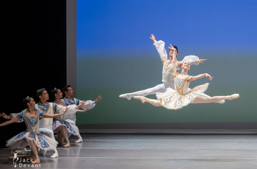 Anastasia Cheplyansky and Argenis Montalvo performing in Grand Pas Electrique form the ballet “Bluebeard” © Jack Devant