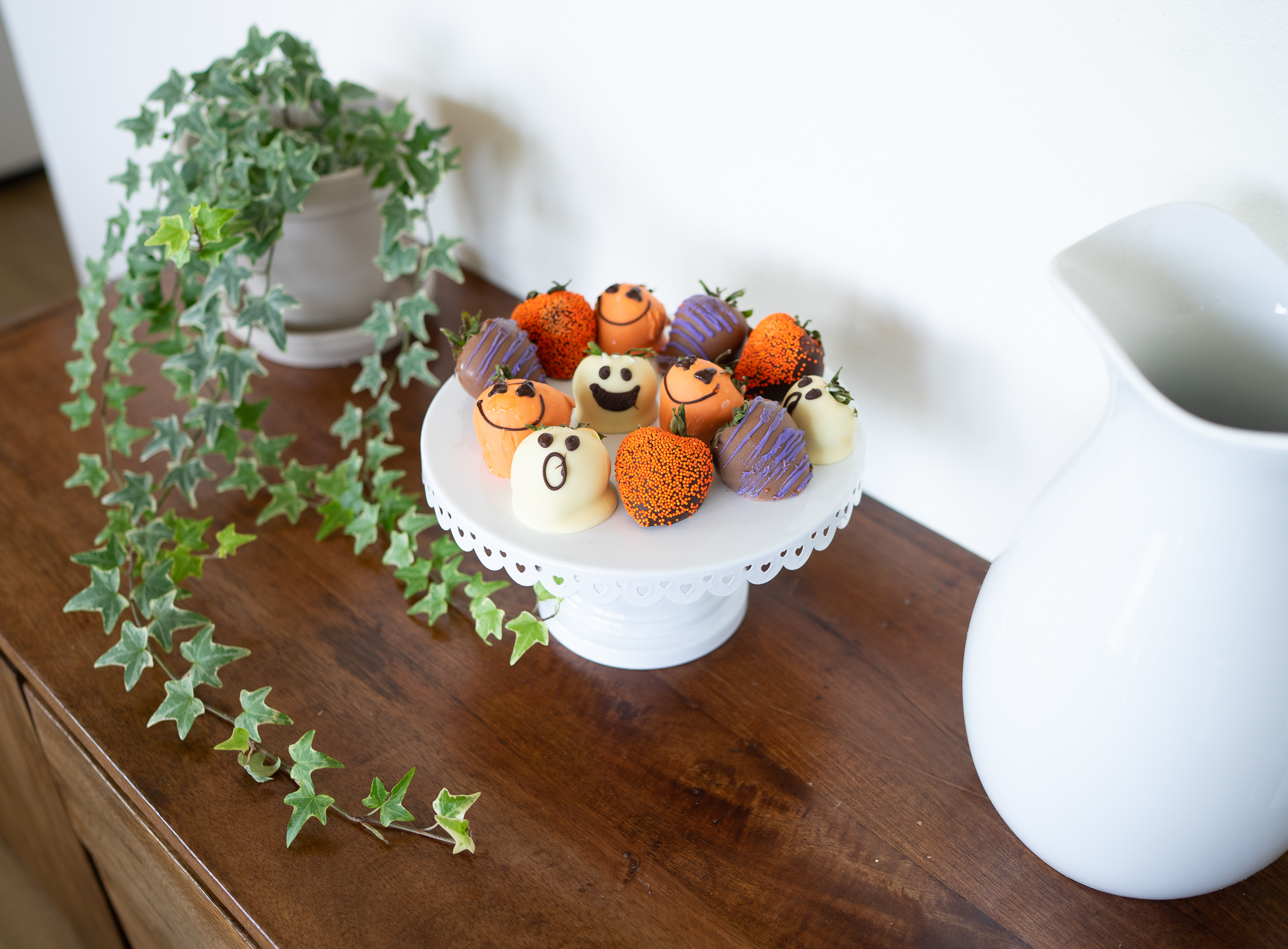 Halloween Chocolate Covered Strawberries