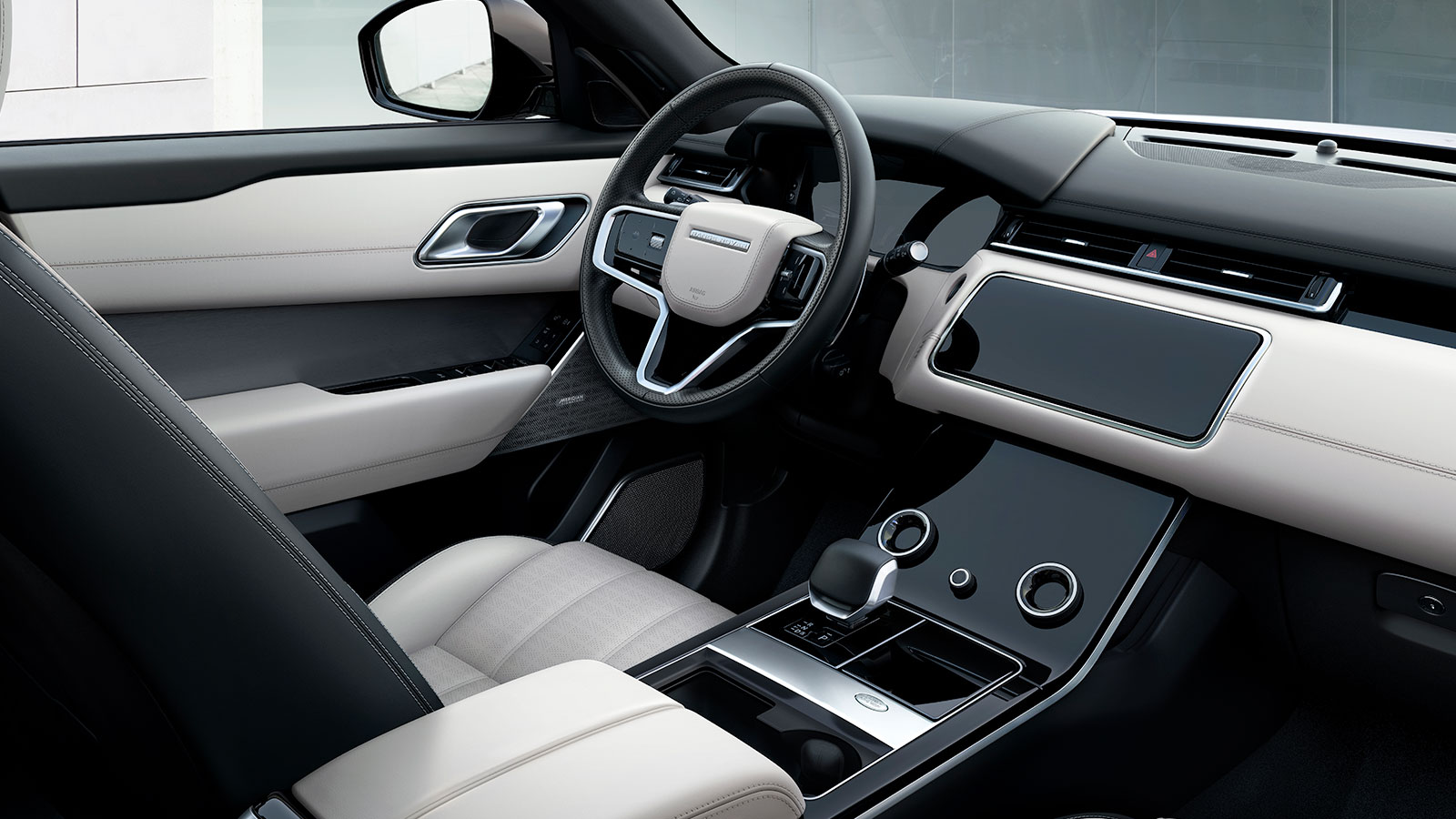 Range Rover Velar interior