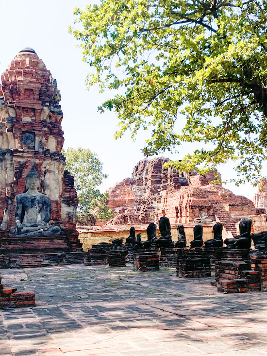 Buddhas in Wat Mahathat