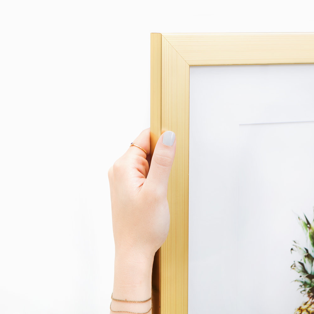 How To Pick the Perfect Gold Frame