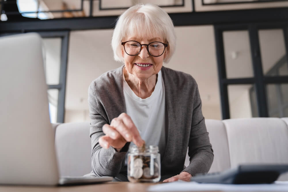 woman knows ways to save money for retirement