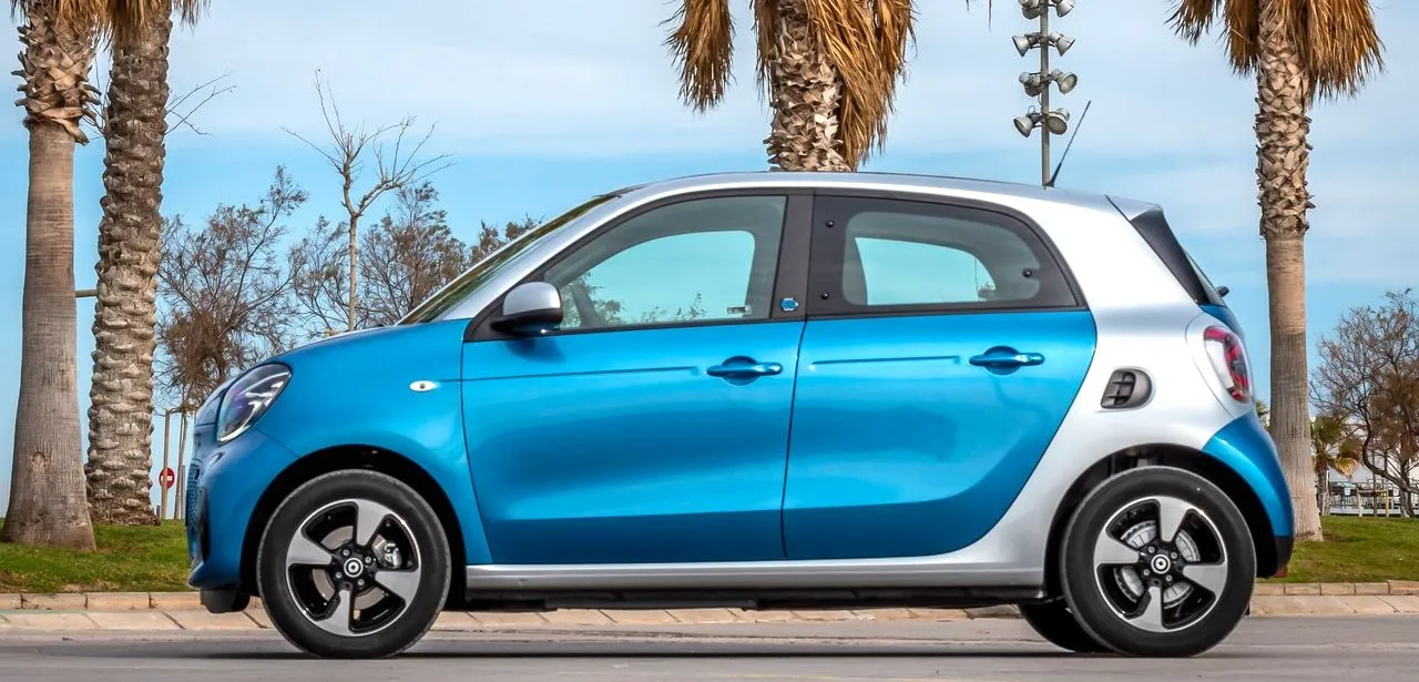 Smart EQ forfour 2020