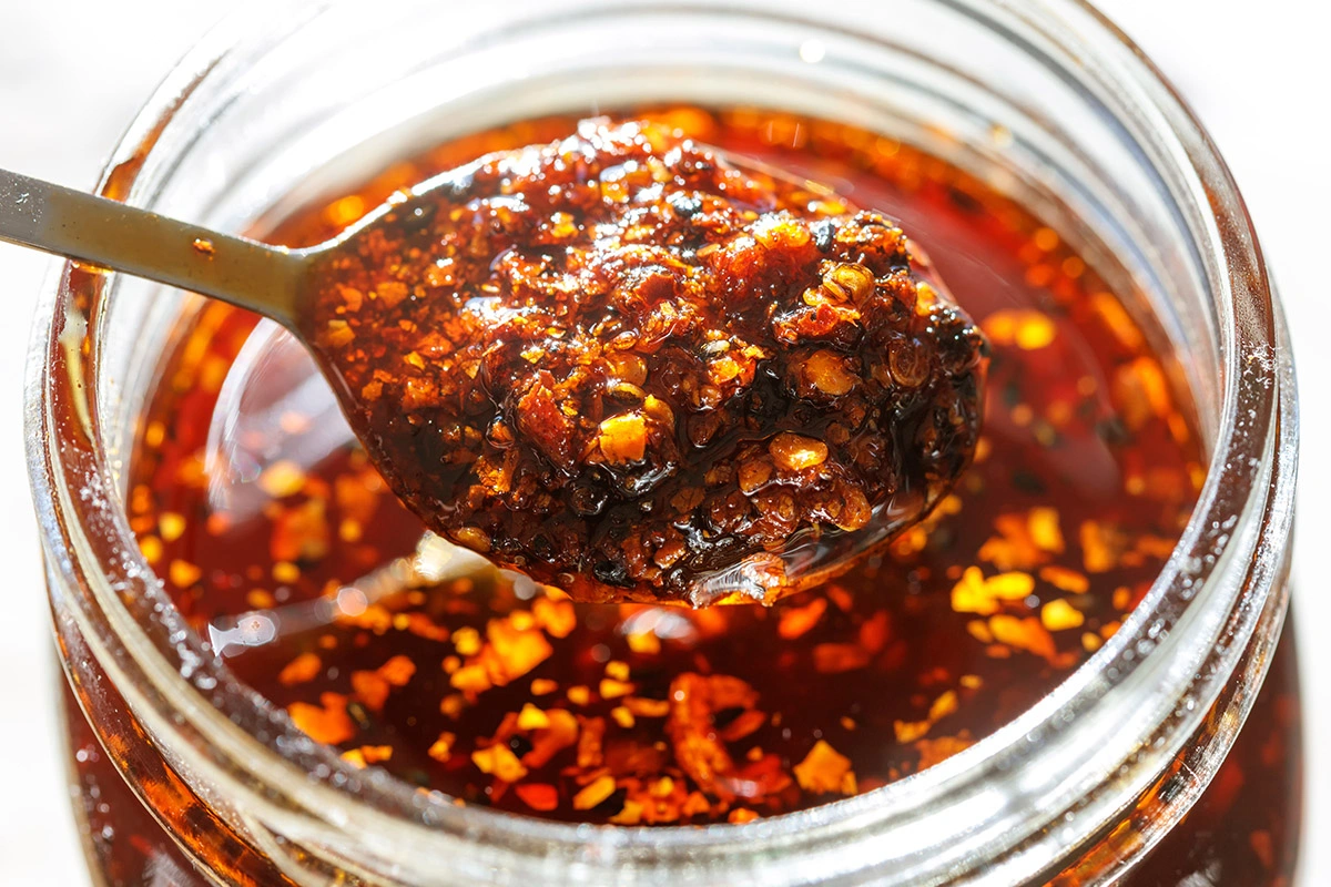sichuan chili crisp oil fly by jing spicy spoon jar